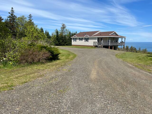 Whistle Cove Rental Home gallery image 3