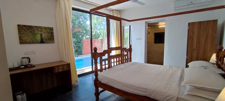 Bedroom 1 image 3