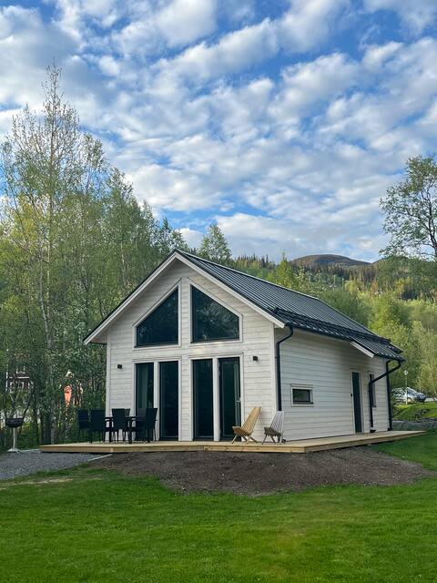 The New Lodge – Ski In Ski Out