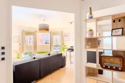 Popular Airbnb listing: Spacious and bright – Near the center and the Croisette in Cannes