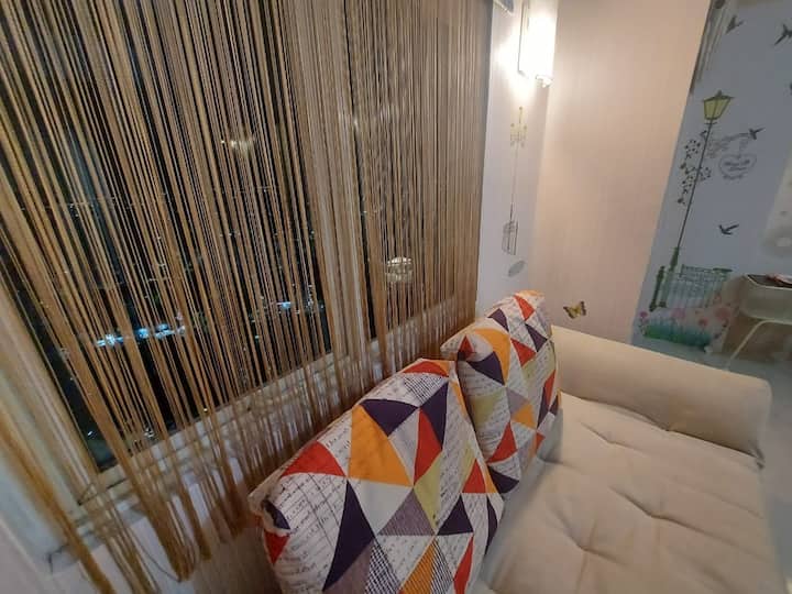 Apartemen Nyaman Di Atas Mall Terbesar Di Surabaya - Surabaja