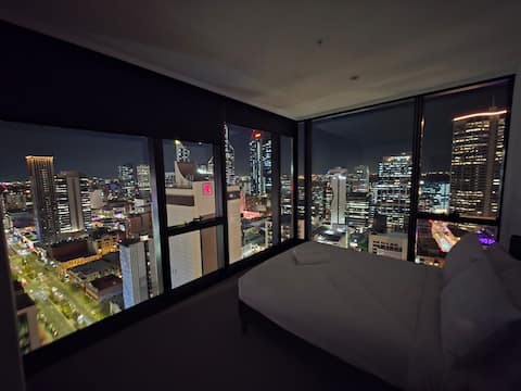 Luxury Perth Hub | Walk to RAC Arena & City