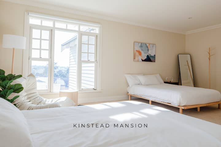 Schlafzimmer 2