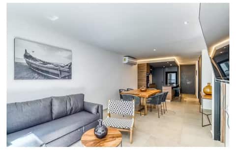 Successful Airbnb property: Akbal apartment, prime location, rooftop in Aviación