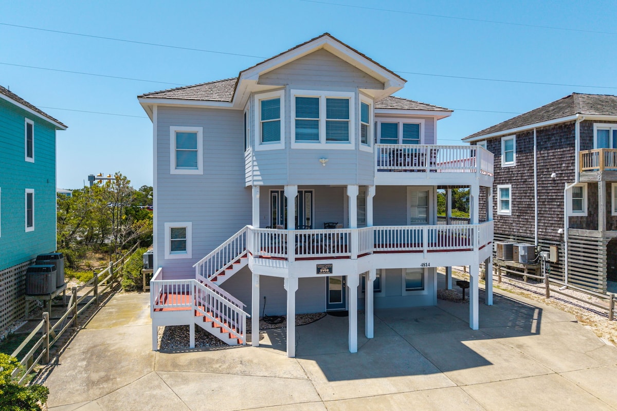Family Ties: Community Pool, Hot Tub, Game Room