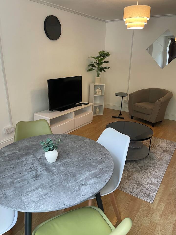 Work‑friendly 3 Bed Flat City Centre Wi‑fi&parking - Nottingham