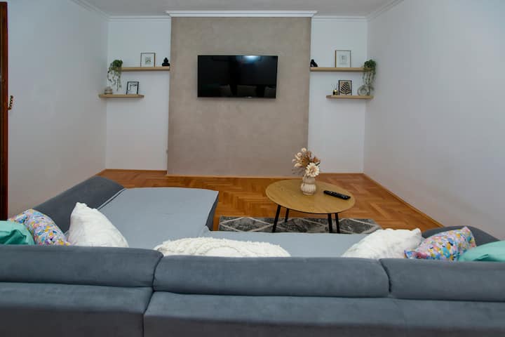 Nice Family Apartment With Beautiful Seaview - Hvar