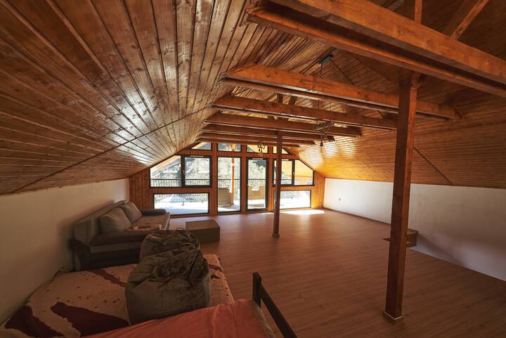 Cabana Cerbu - Petroșani