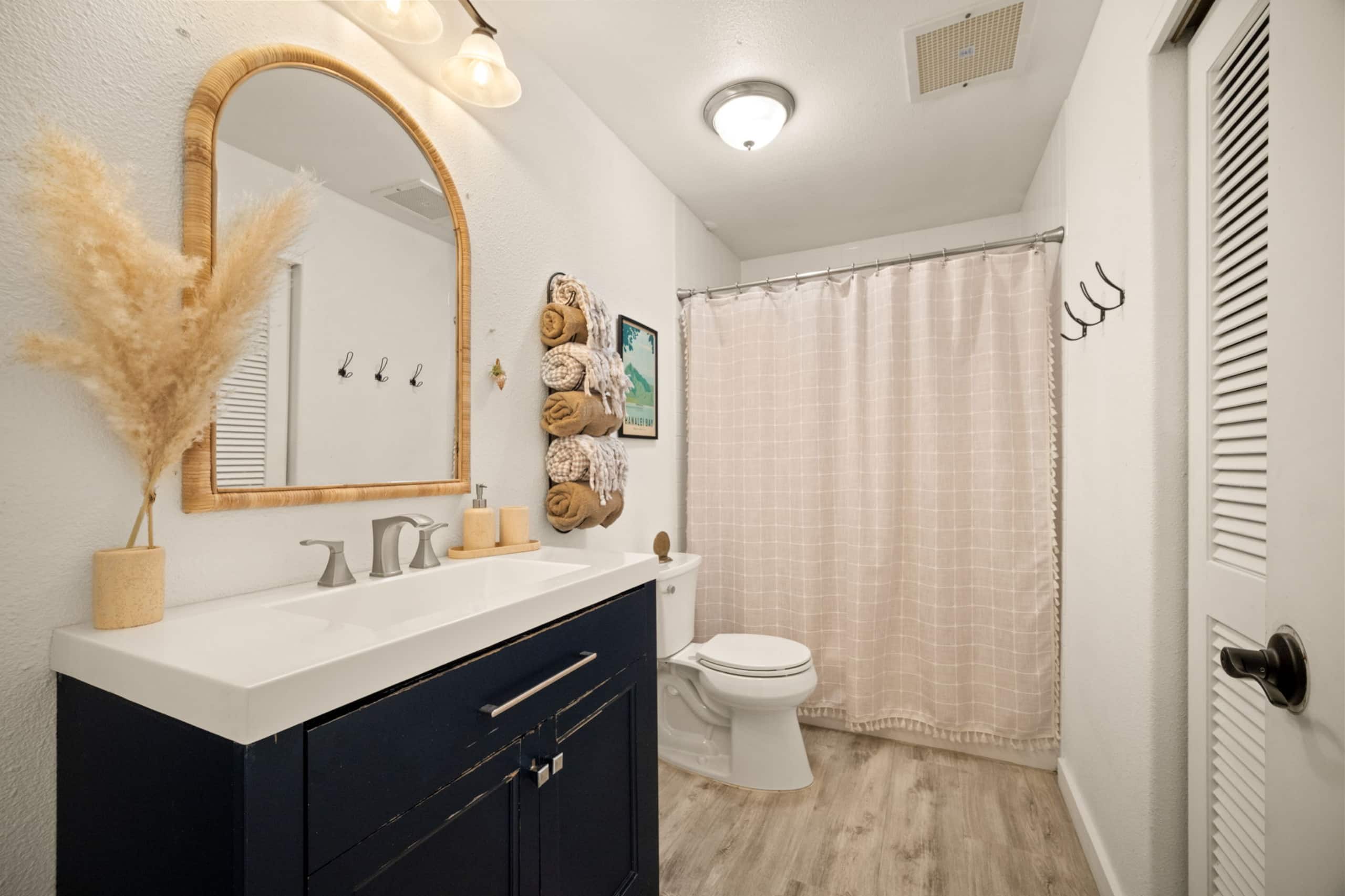 Boho Perfect Honeymoon Spot, AC + Kitchenette - Photo 37