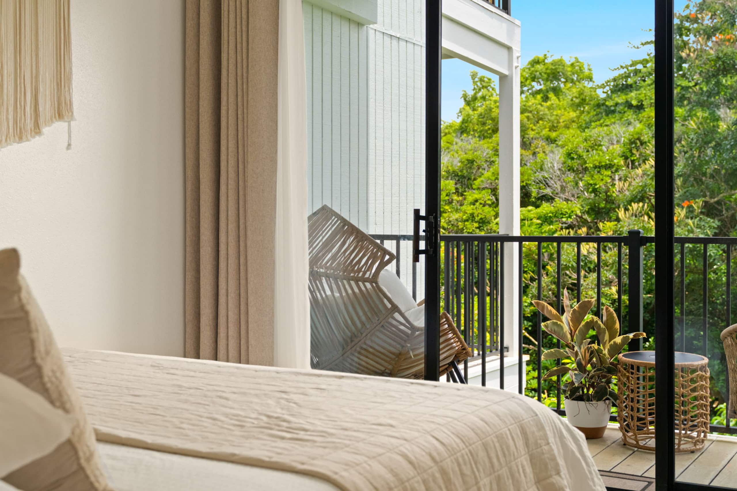 Boho Perfect Honeymoon Spot, AC + Kitchenette - Photo 33