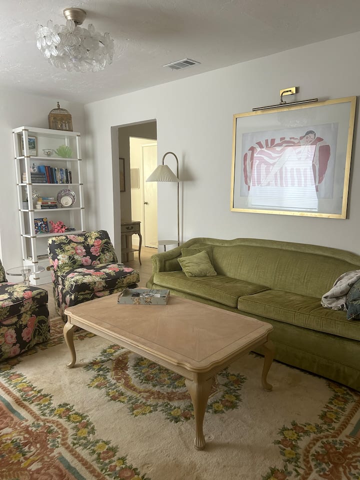 Welcome To Palm Ivy! 10 Min Walk To Fsu Stadium. - Tallahassee, FL