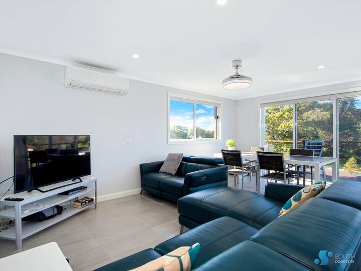 The Ultimate Beachside Family Retreat In Broulee - Broulee