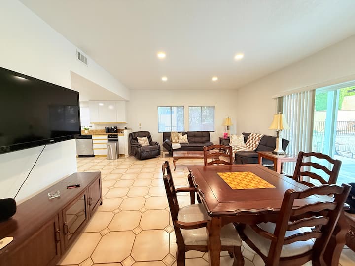 6br5ba Hot Tub Steps To Beach Parking Pet Friendly - Del Mar, CA