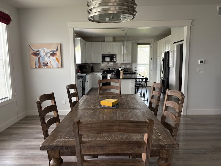 Newly Built Custom Home! - Greeley