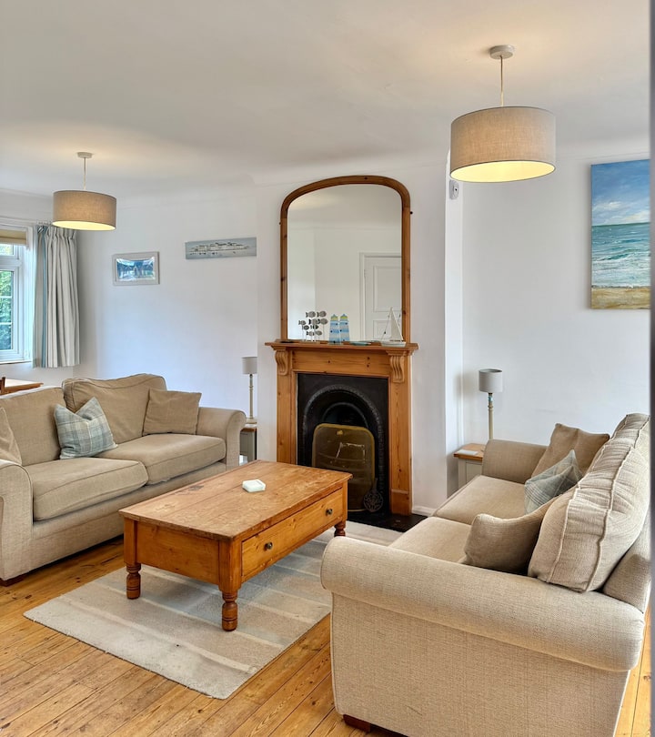 Rose Cottage - Frinton-on-Sea