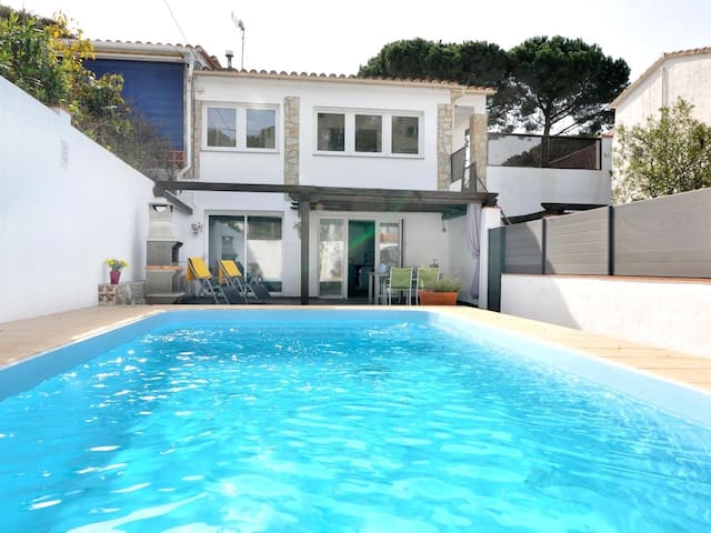 Villa 10 places avec piscine