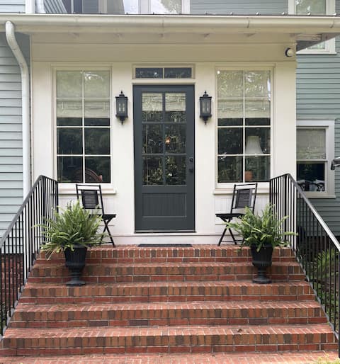 Hotel Mell-1 Bed Apt in Historic House-5pts