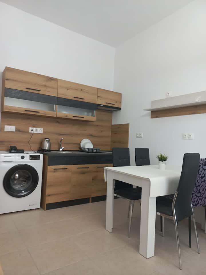 Apartment. Just 40 Meters From The Beach! - Pomorie