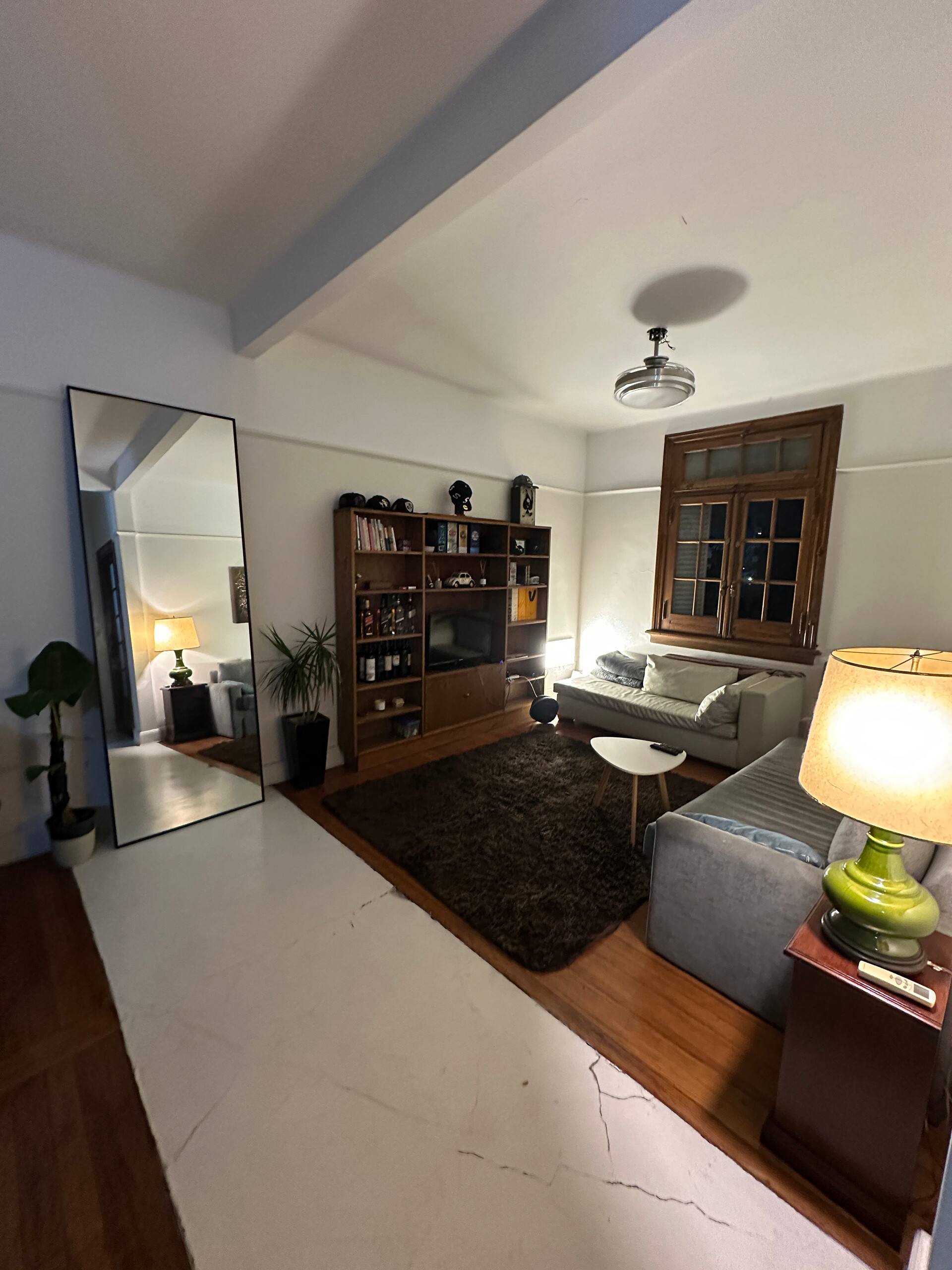 Minimalist studio in San Telmo