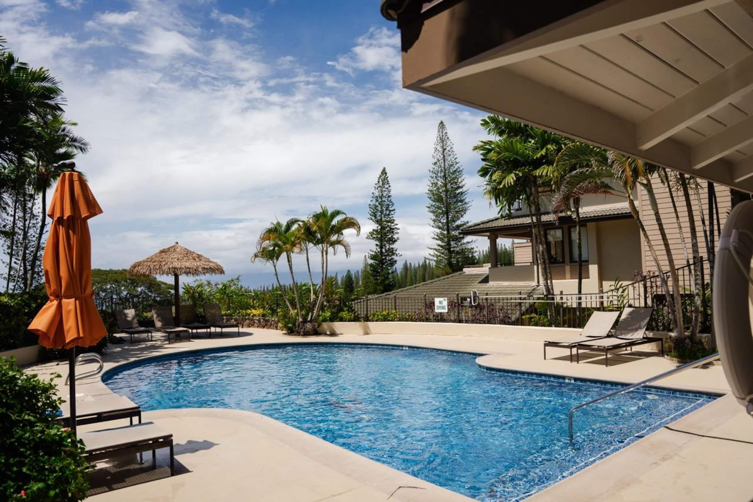 Condo in Lahaina · ★5.0 · 1 bedroom · 2 beds · 2 baths - Image 32