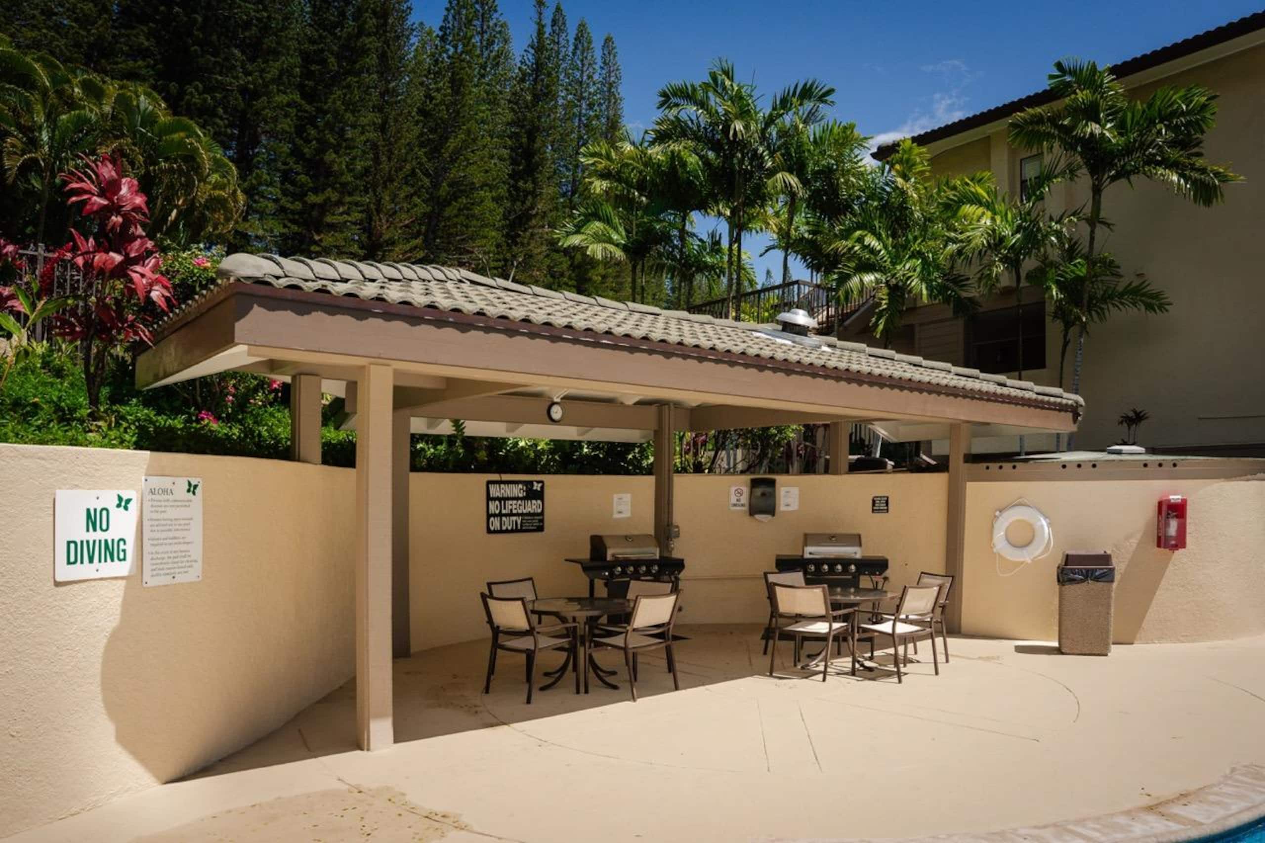 Condo in Lahaina · ★5.0 · 1 bedroom · 2 beds · 2 baths - Image 37