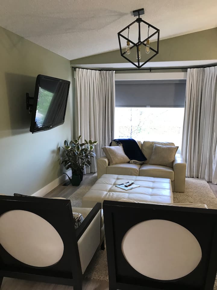 Fabulous Updated Home Timberlea - Fort McMurray