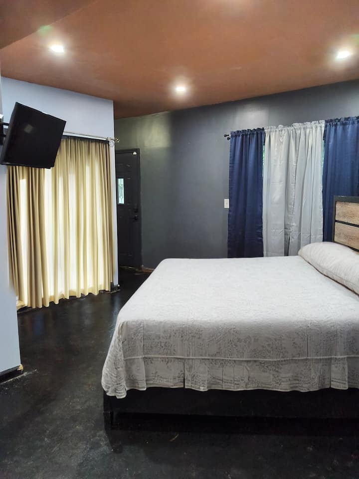 საძინებელი 1