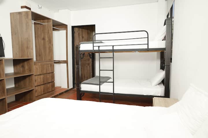Camera da letto 8