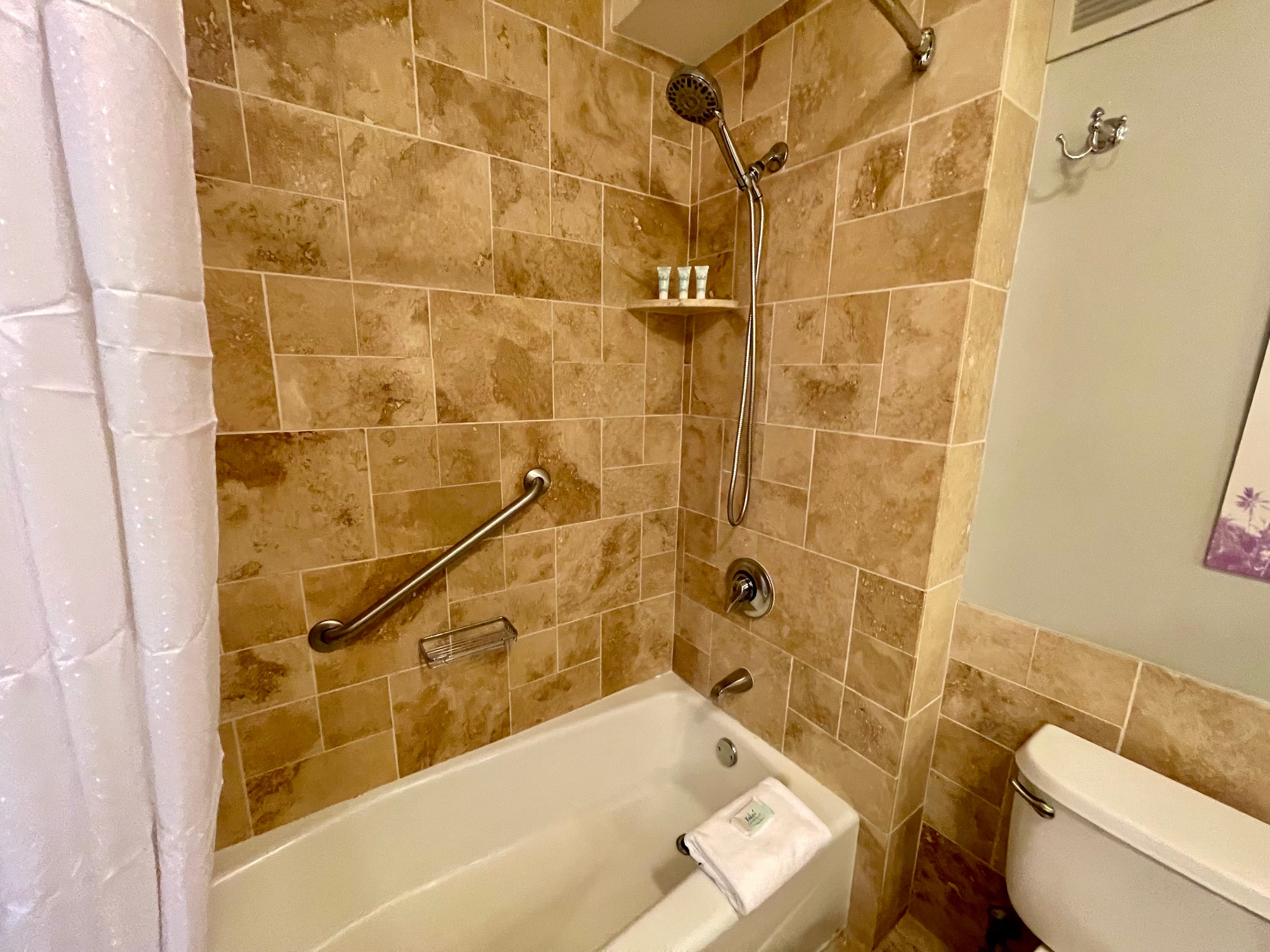 Resort in Lihue · ★5.0 · 1 bedroom · 2 beds · 1 private bath - Image 12