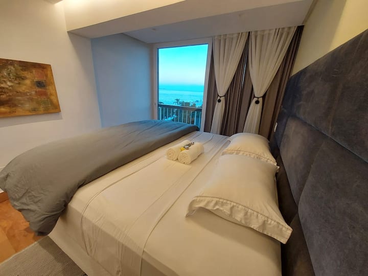 Vue imprenable sur la plage de Leblon/Ipanema. Magnifique lever de soleil!