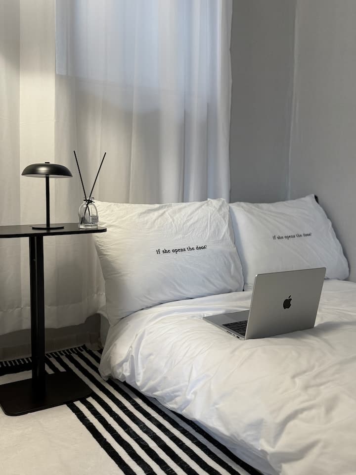 غرفة النوم 1