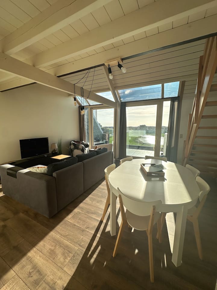 Duplex Moderne Avec 3 Pièces Et Vue Magnifique - Oostende