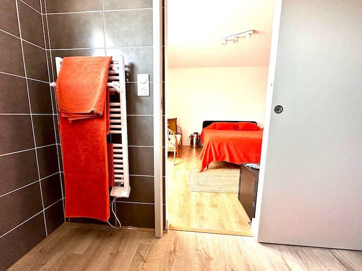 2 Chambres & Piscine-jacuzzi-massages - Courthézon