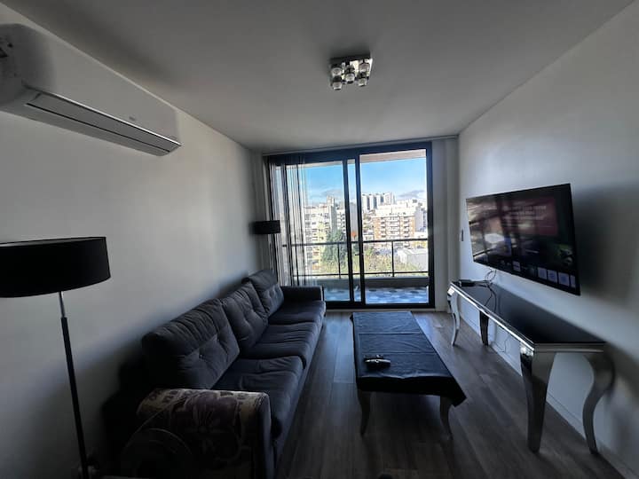 Departamento de 3 ambientes con 2 dormitorios y pileta en Parque Patricios