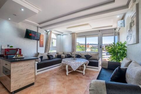 Popular Airbnb listing: Apartment 2 min walk from Imi Ouaddar beach in Tamri