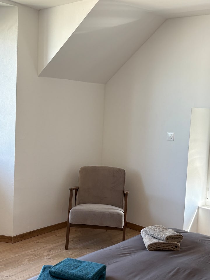 غرفة النوم 2