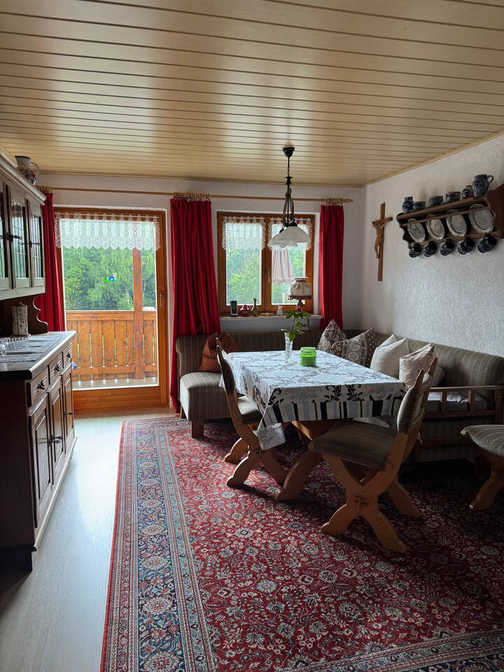 Dasgoetz Ferienwohnung Im Grünen (Obere Etage) - Neukirchen