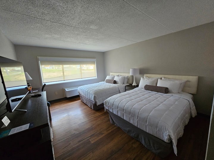 Two Queen Bed Room - Portland, ME