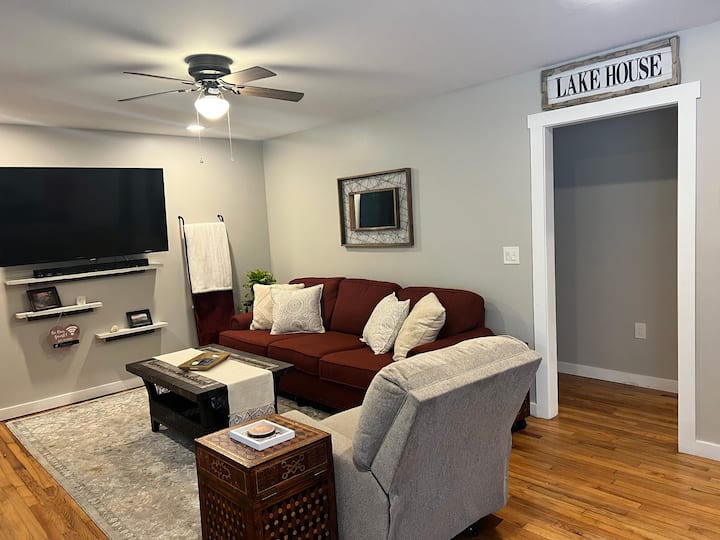 Charming 3-bedroom Cottage- Pet Friendly- - Blue Ridge, GA