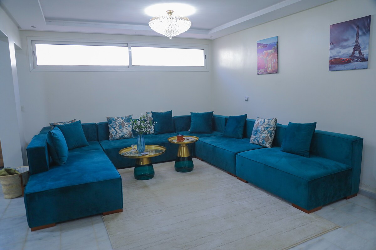 Всекидневна 4