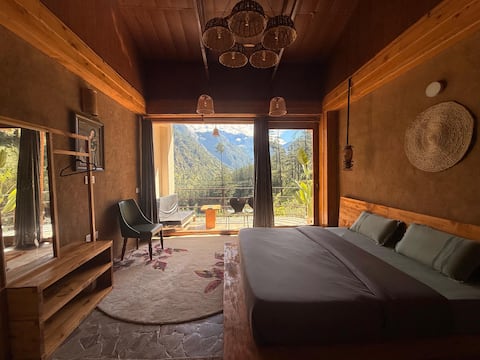 Room in a Mountain-View Cabin(F Floor)