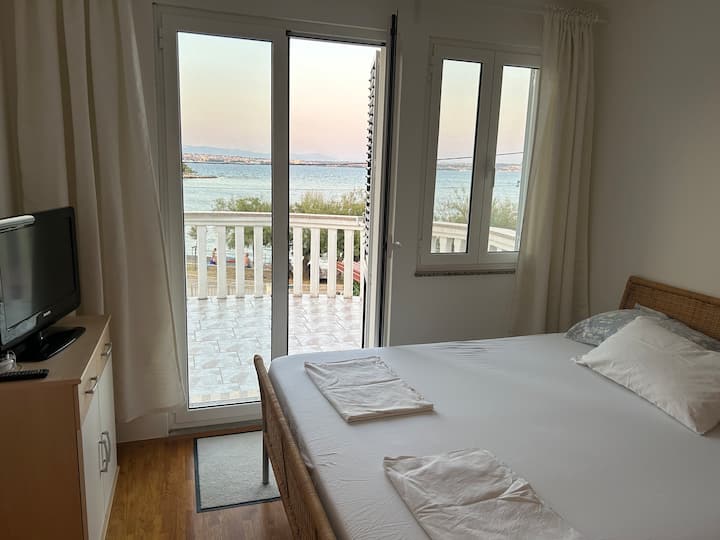 Спална соба 1