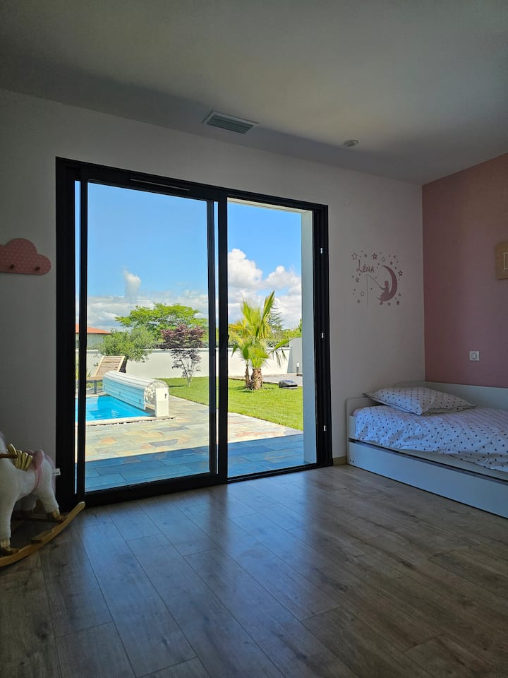 غرفة النوم 1