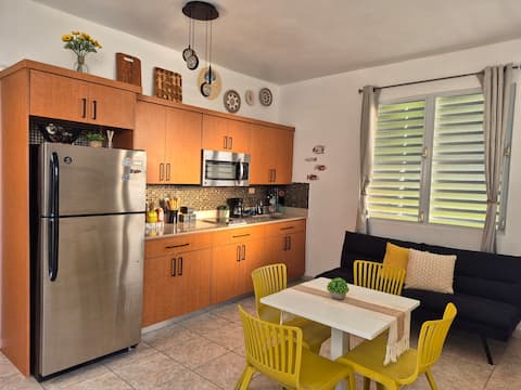 3BR Apt • Walk to Town • Parking @ Casa Márquez #2