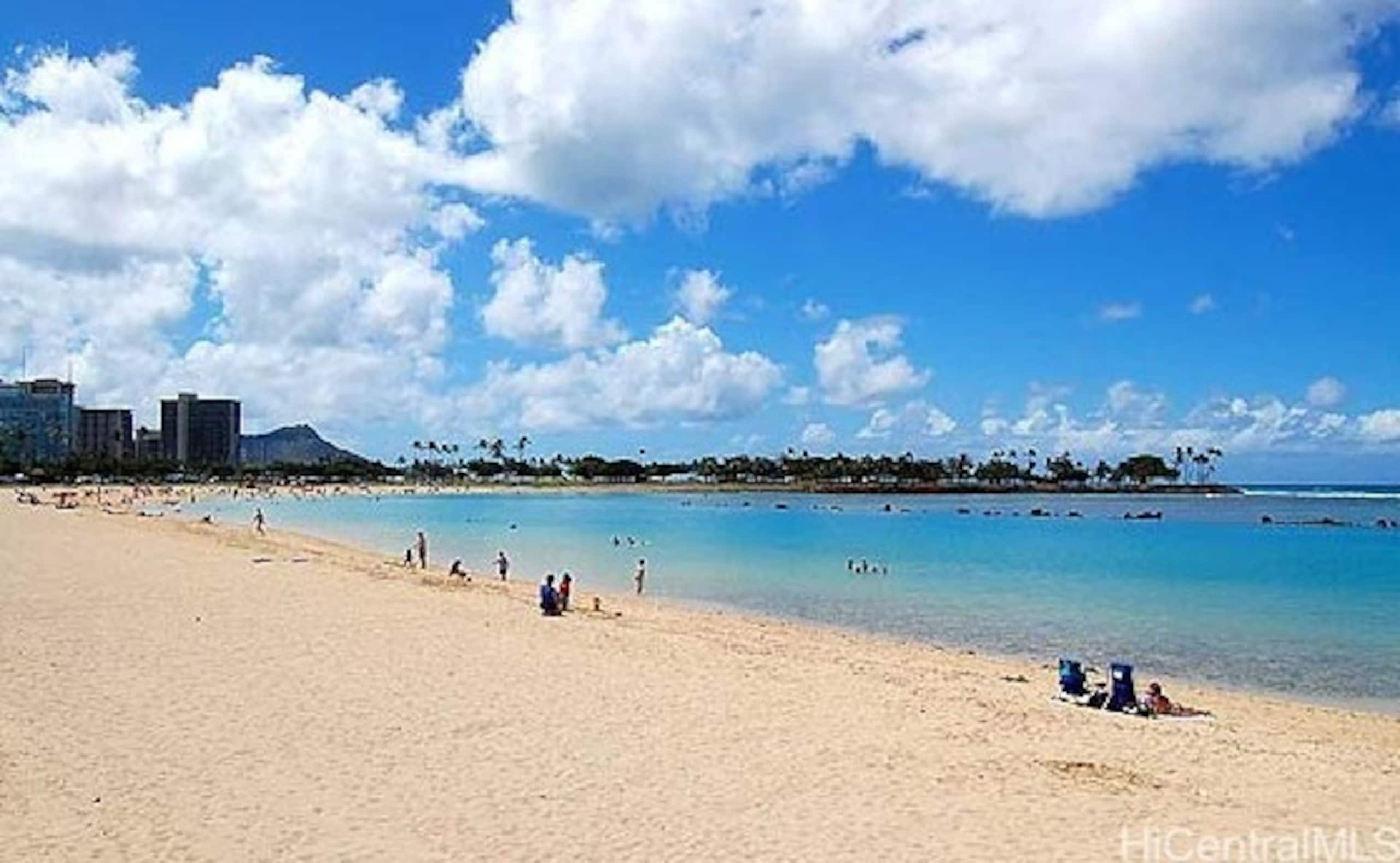 Hotel in Honolulu · ★4.76 · 1 bedroom · 2 beds · 1 private bath - Image 62
