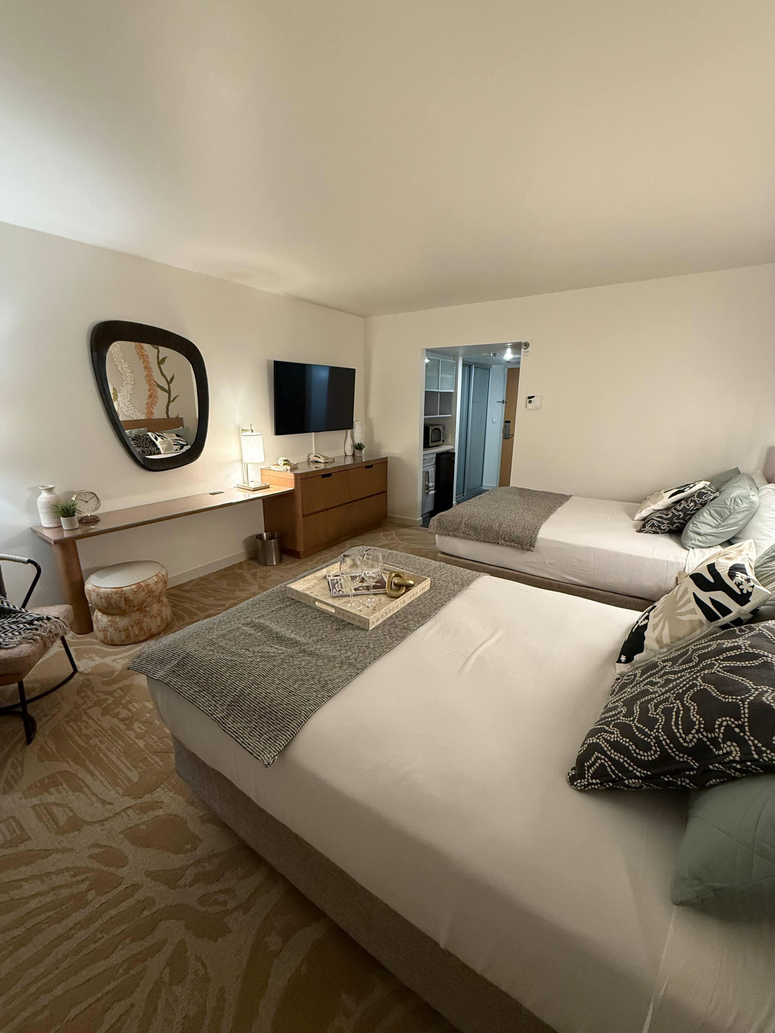 Hotel in Honolulu · ★4.76 · 1 bedroom · 2 beds · 1 private bath - Image 9