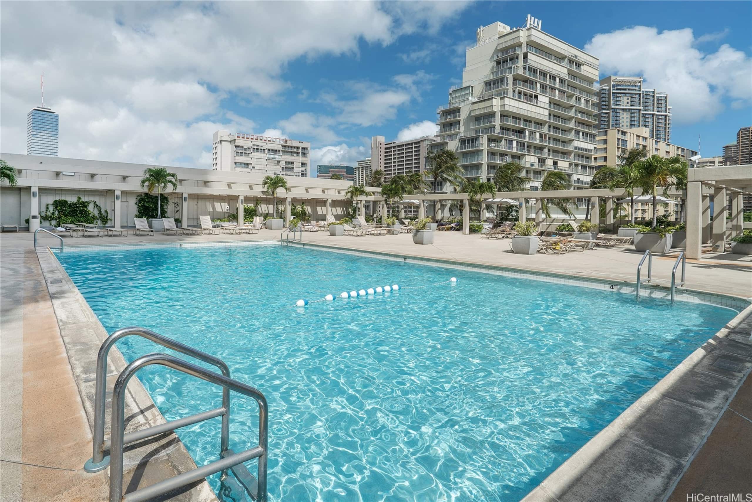Hotel in Honolulu · ★4.76 · 1 bedroom · 2 beds · 1 private bath - Image 83