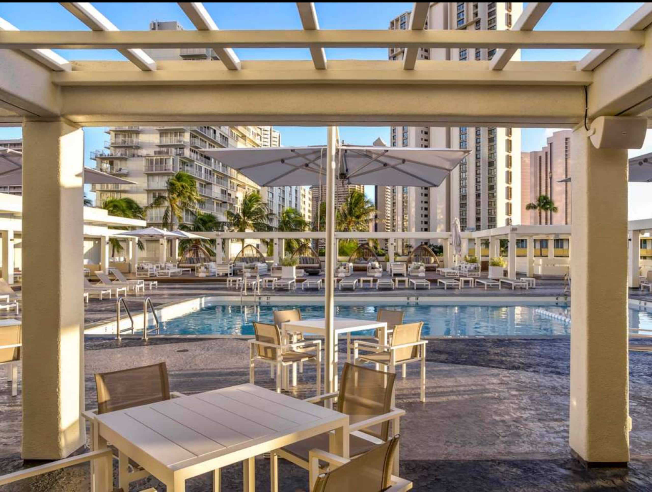 Hotel in Honolulu · ★4.76 · 1 bedroom · 2 beds · 1 private bath - Image 35