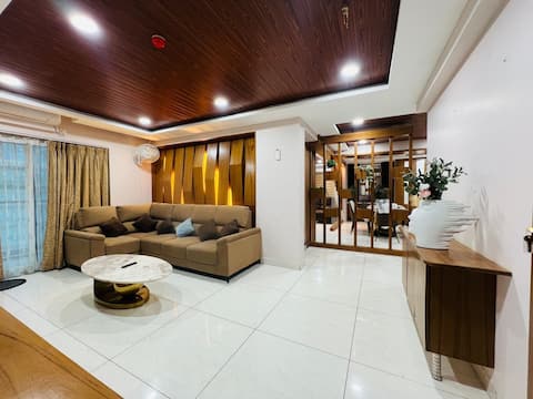 Luxurious sky villa