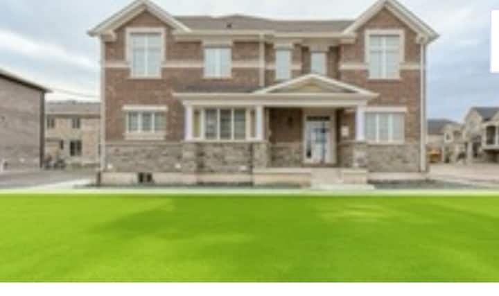 Modern 4br Retreat Sleeps 9, 2.5 Bath, Milton - Milton